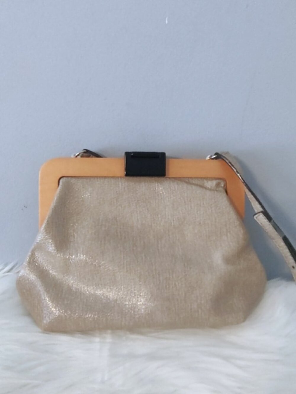 Kate Spade Zuma Beach Marga shoulder bag metallic patent leather wood EUC - Picture 4 of 9